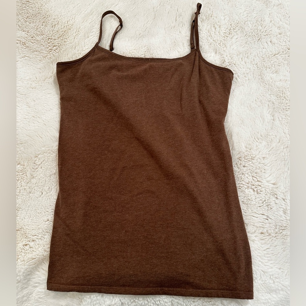 Size L tank top